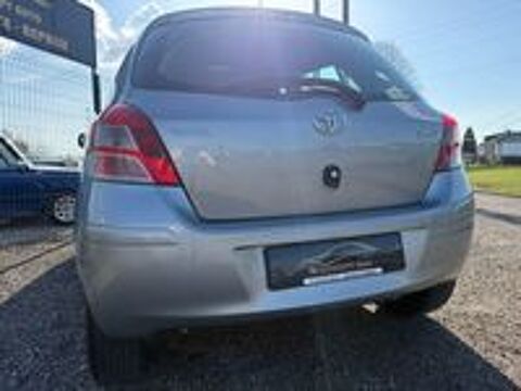 Yaris 100 VVT-i Millenium 2011 occasion 57880 Ham-sous-Varsberg