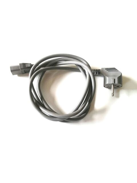 C�ble d'alimentation longueur : 1,80 m 4 Puteaux (92)