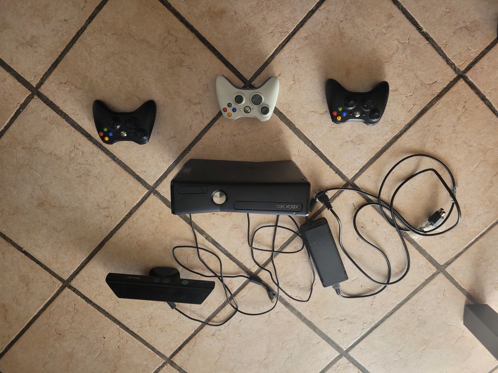 X BOX 360 Consoles et jeux vidéos