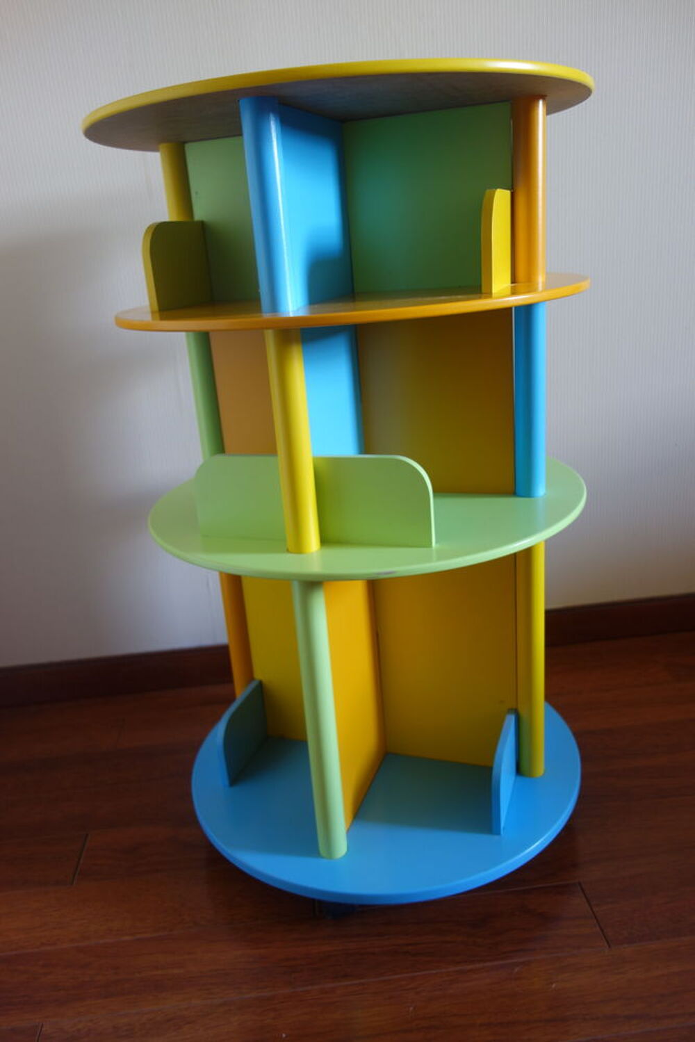 BIBLIOTHEQUR RONDE COLOREE OXYBUL Meubles