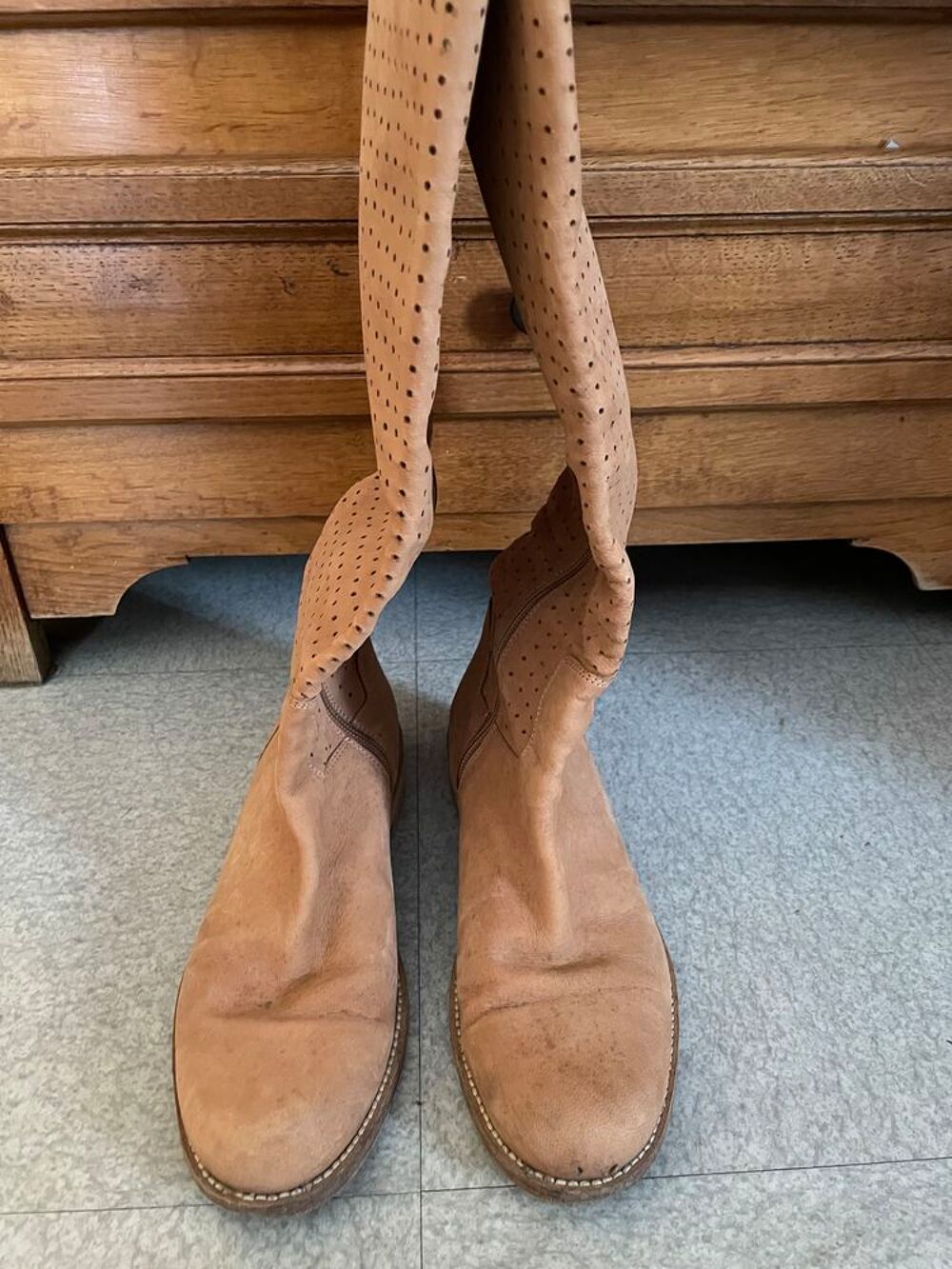 Paire de bottes de marque "Cosmoparis" Chaussures