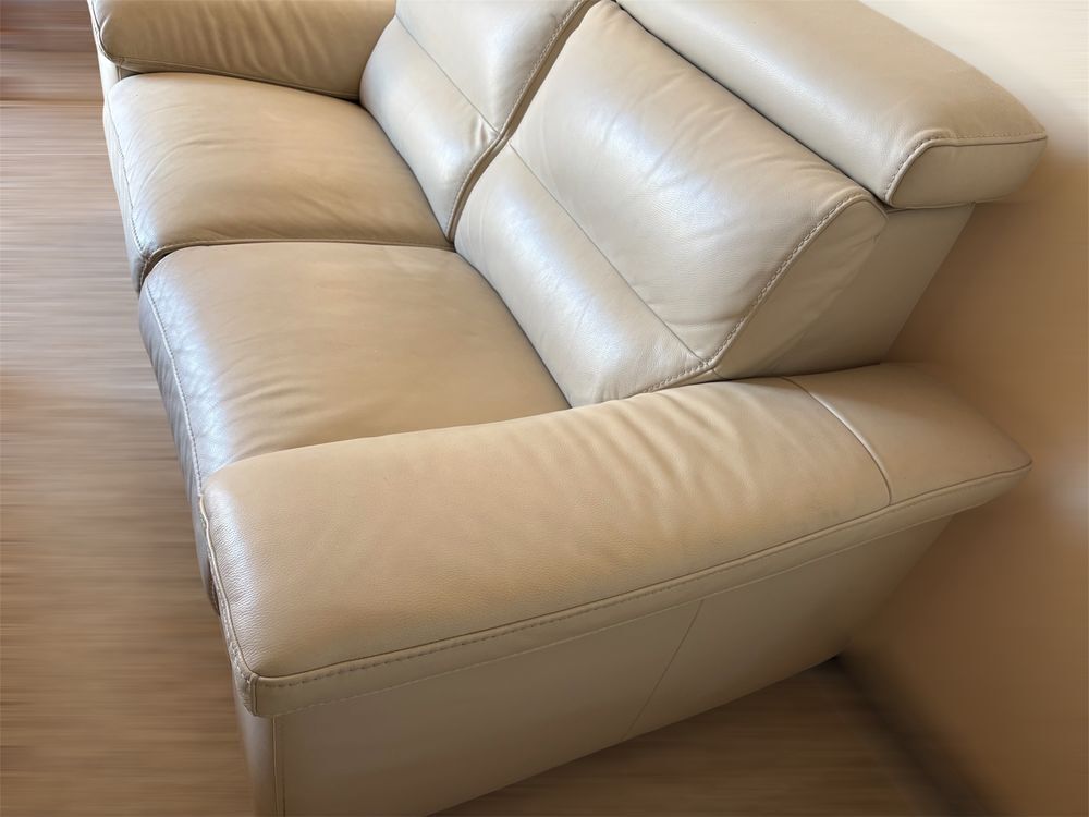 Canap&eacute; cuir Mobilier de France beige Meubles