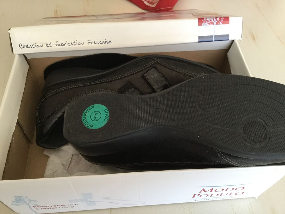 Chaussures neuves Chaussures