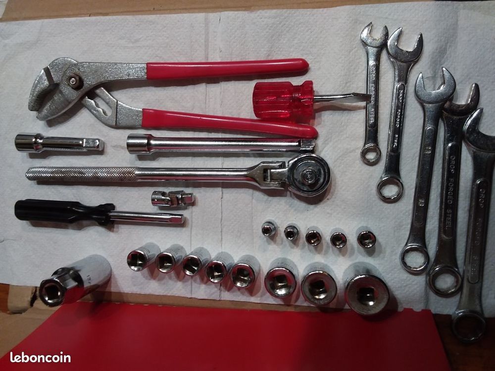 Cliquet/douilles etc...
Bricolage