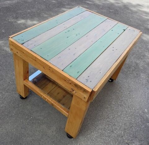 Table basse en bois pour salon de jardin Brebières (62)