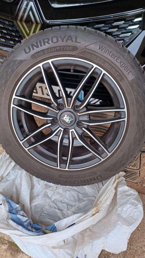 Pi&egrave;ces et &eacute;quipements Voiture Pi&egrave;ces et &eacute;quipements Voiture  occasion &Eacute;pinal 88000