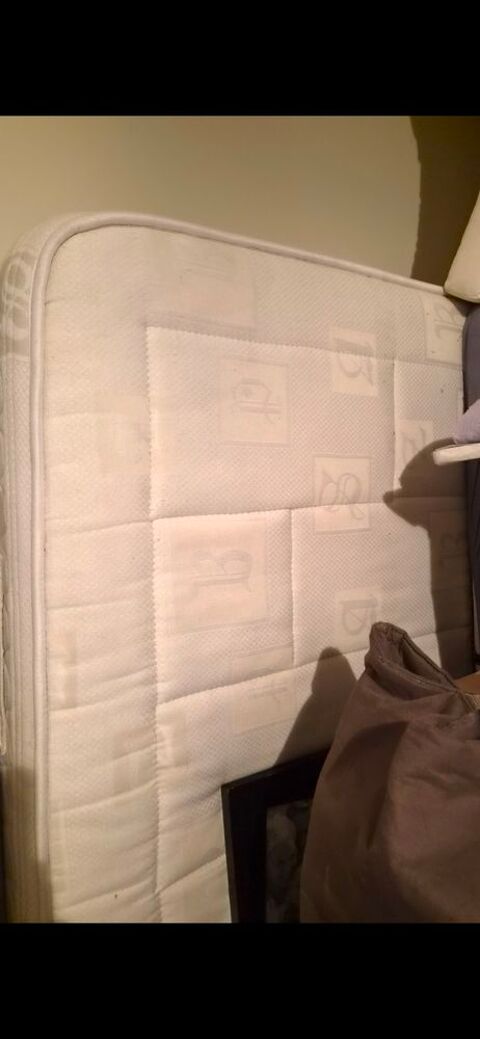 Matelas 2 personnes Ambrault (36)
