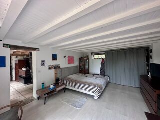  Maison  vendre 6 pices 135 m Saint-miland
