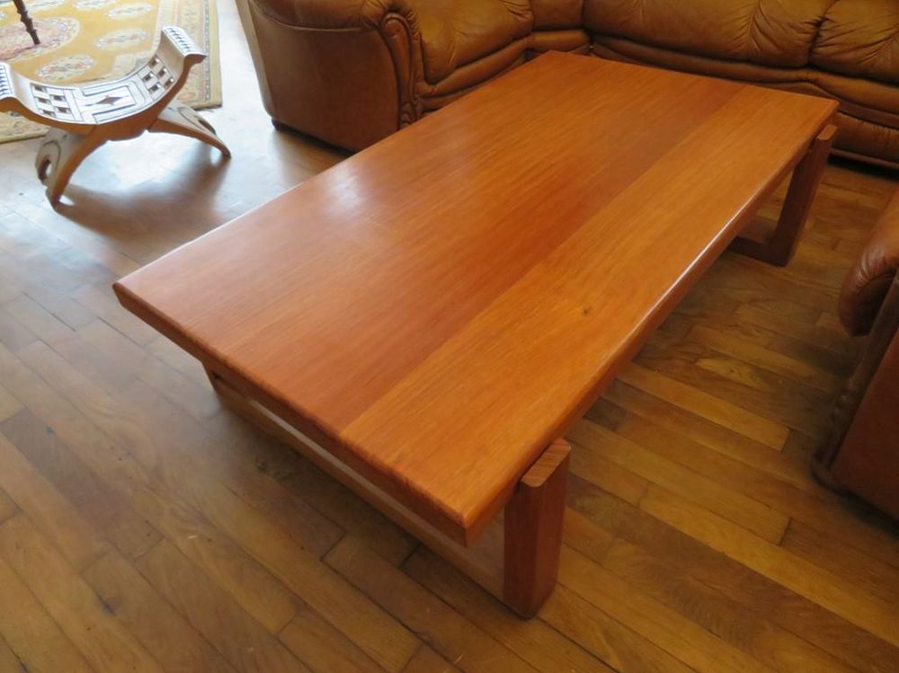 Table salon en bois exotique Meubles