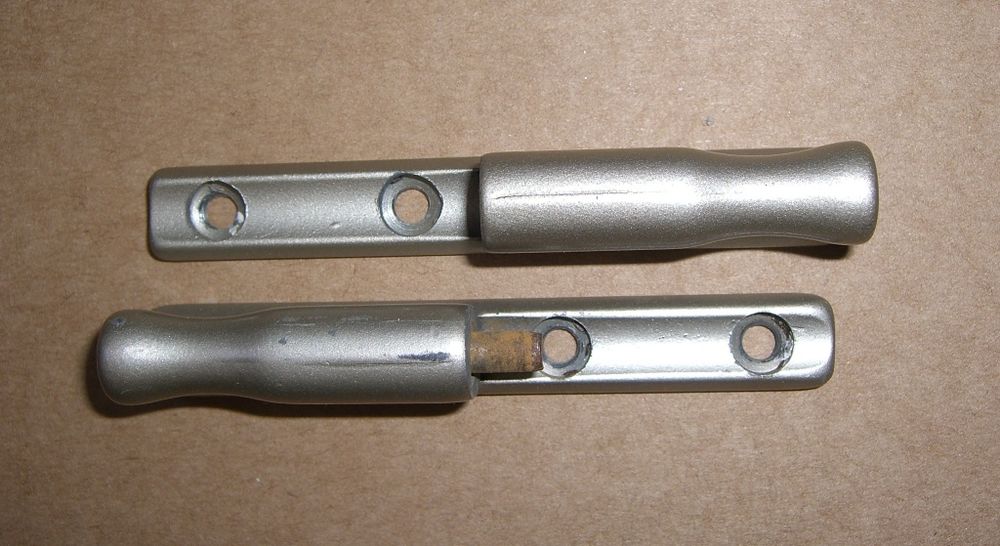 Paumelles m&eacute;tal pour meubles teinte m&eacute;tallis&eacute;e Bricolage