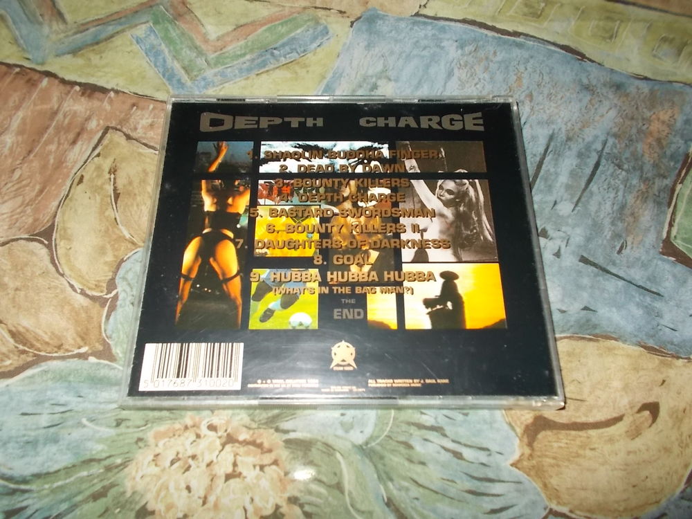 DEPTH CHARGE CD et vinyles