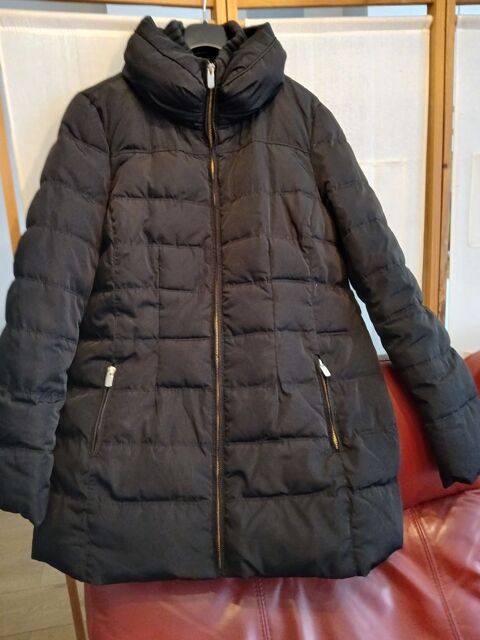 DOUDOUNE FEMME T42 DUVET CANARD COULEUR NOIRE 20 Jargeau (45)