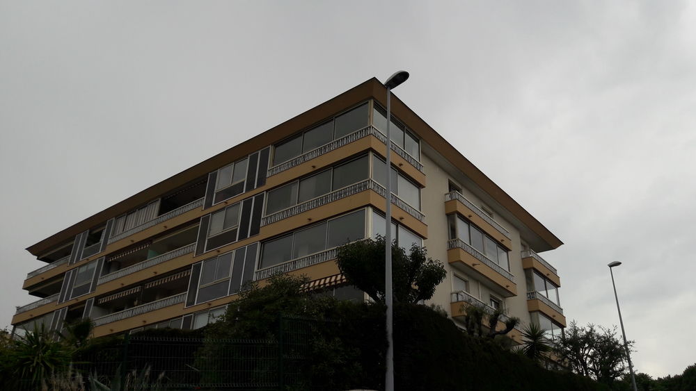 Location Parking/Garage garage fermé Saint-laurent-du-var