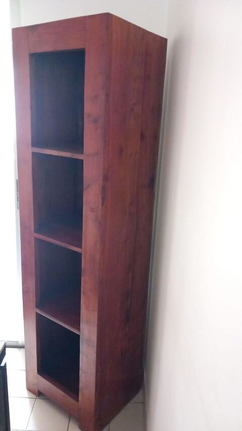 Magnifique colonne en bois 
420 Martinique (97)