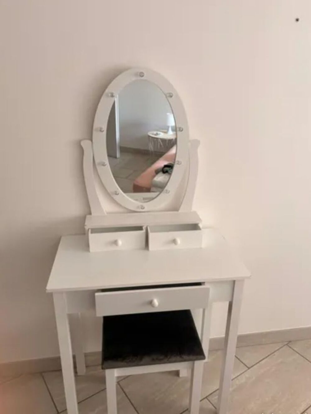 Coiffeuse bon &eacute;tat Meubles