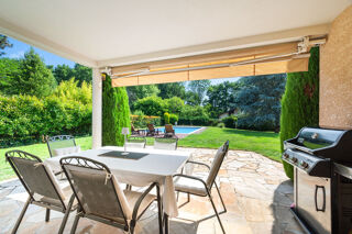  Maison � vendre 6 pi�ces 222 m�