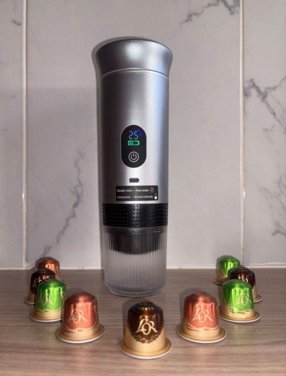 Cafeti&egrave;re portable avec &eacute;cran led Electroménager