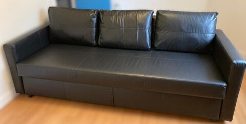 Canap 3 places convertible IKEA FRIHETEN en trs bon tat 300 Clermont-Ferrand (63)