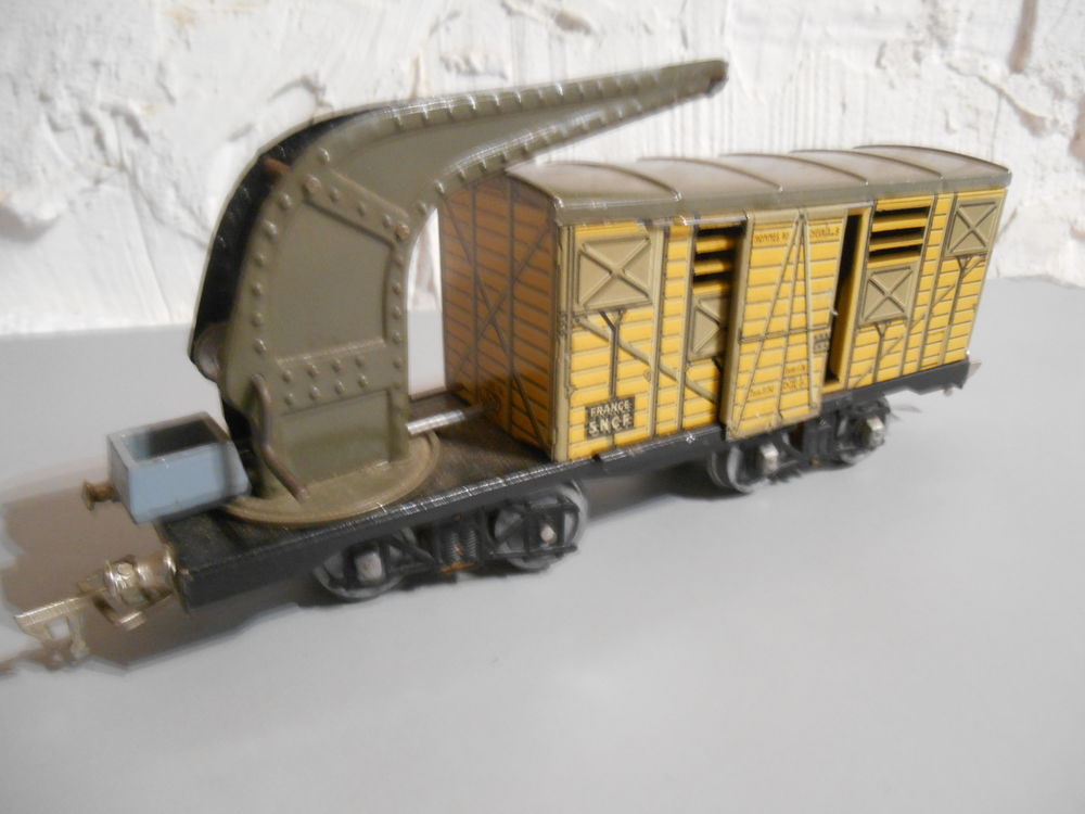 3 Wagons marchandises 