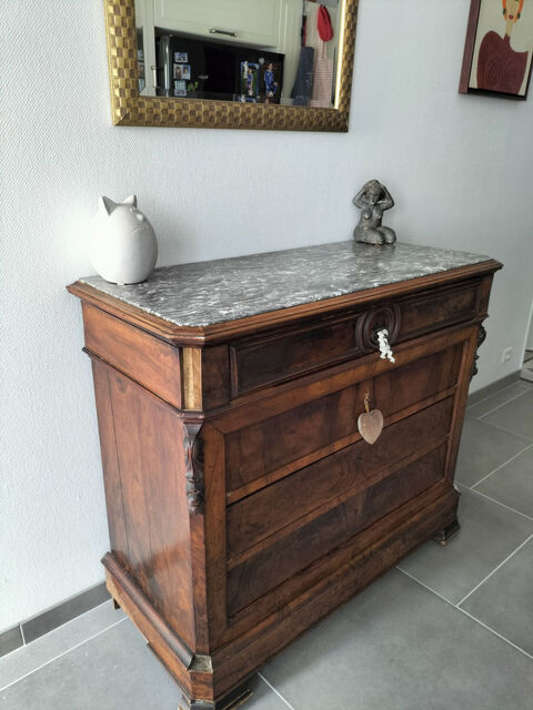 DIVERS MEUBLES 200 Bgles (33)