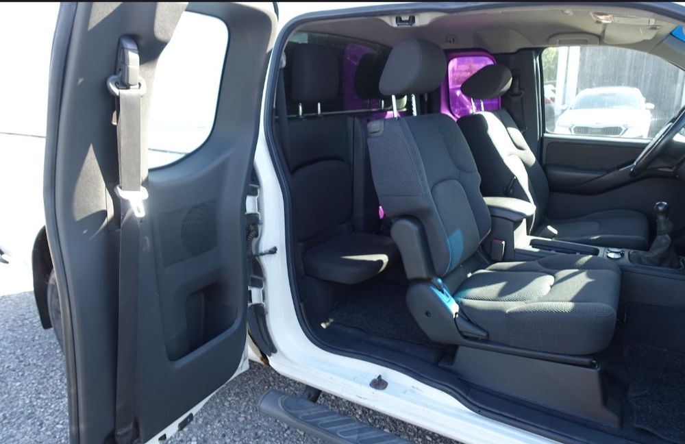Navara 2.5 dCi 171 ch King Cab LE (8 CV) 2009 occasion 20260 Calvi