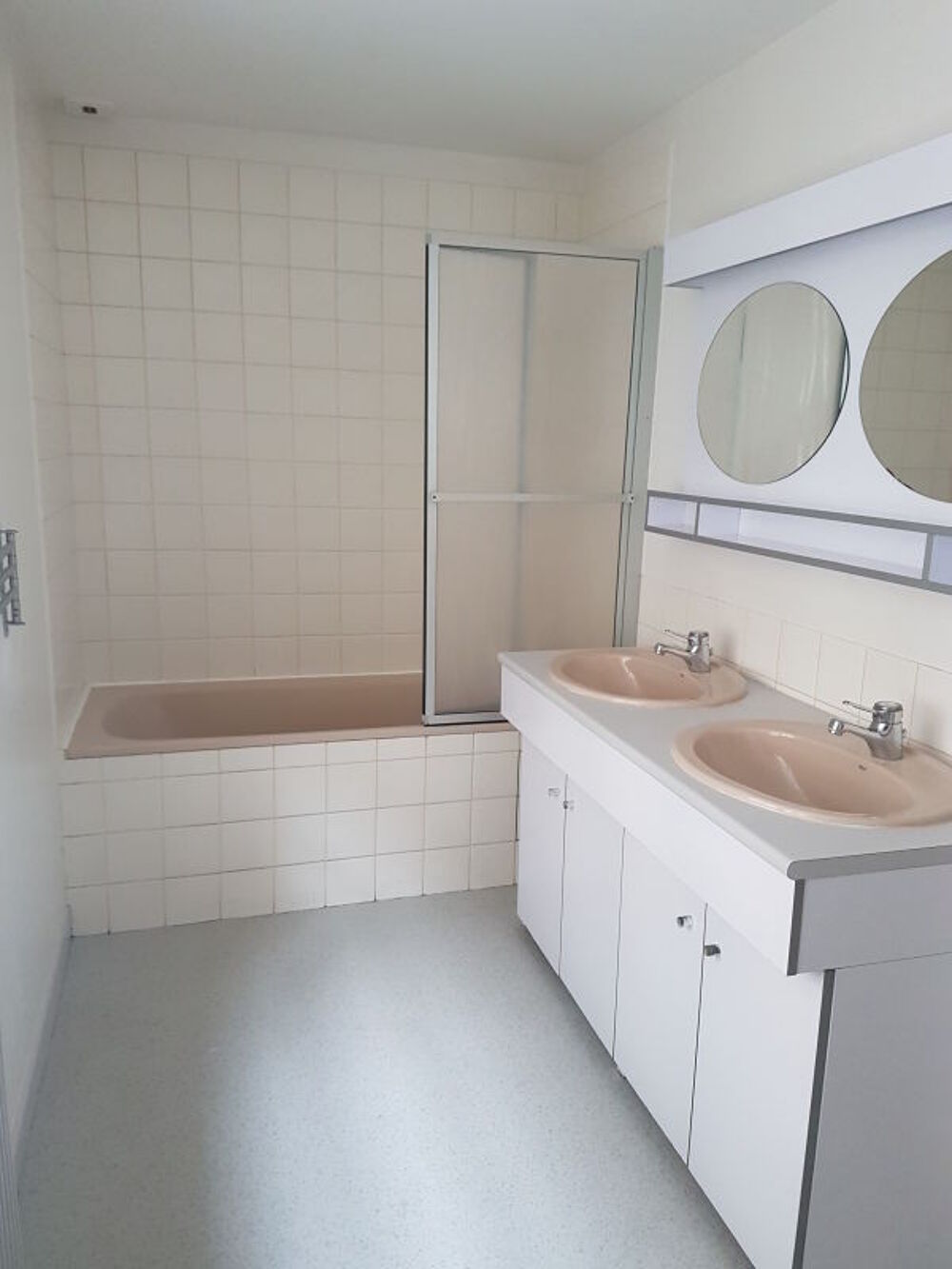 location Appartement - 7 pice(s) - 215 m Nancy (54000)