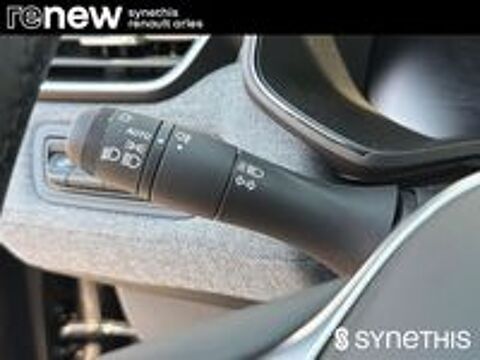 Clio V Clio E-Tech full hybrid 145 ch GSR2 Techno 2025 occasion 13200 Arles