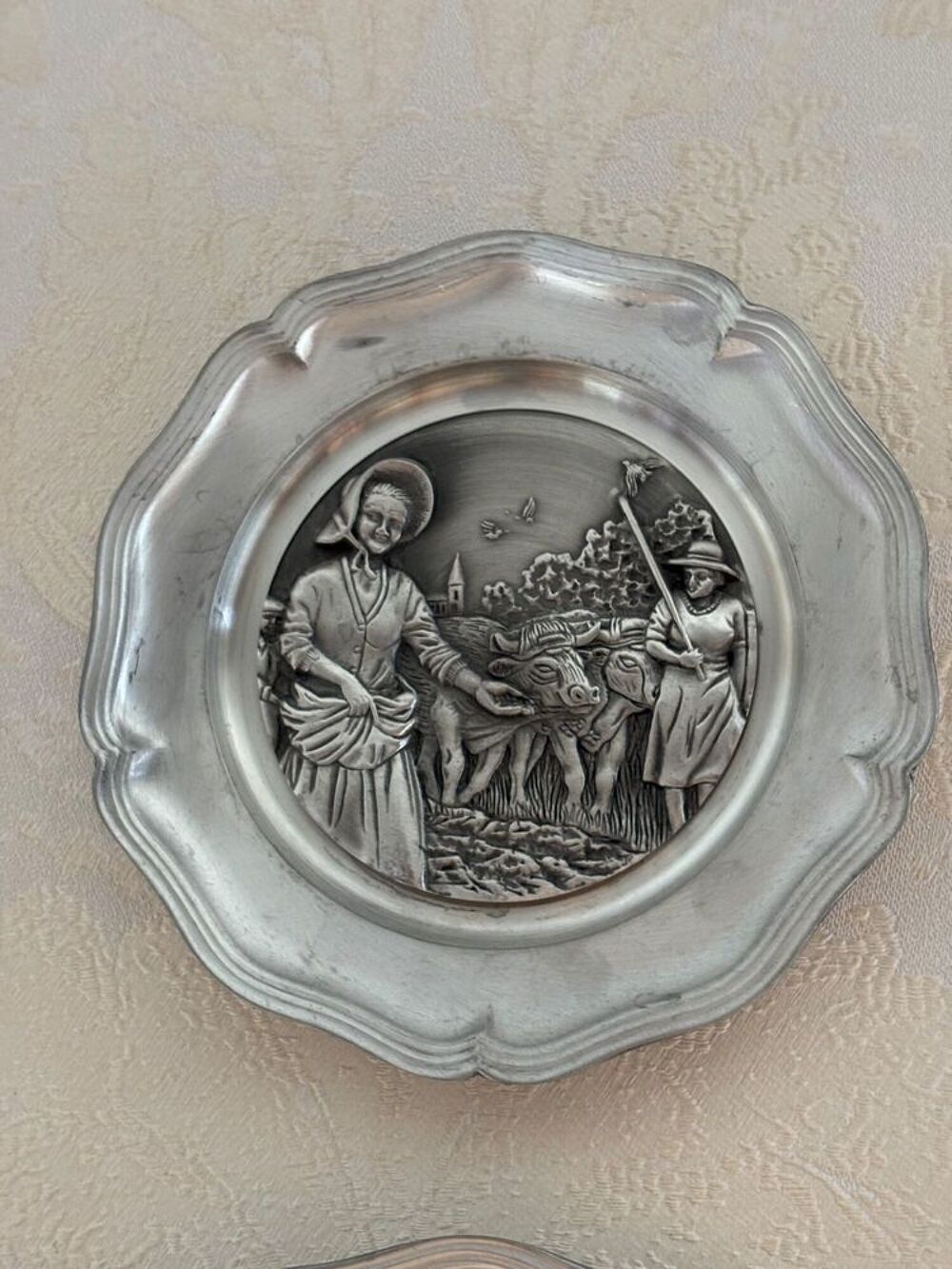 Assiettes de d&eacute;coration Décoration