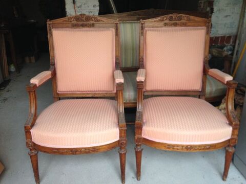 deux fauteuils style Louis XVI Trianon refaits 600 Marcq-en-Barœul (59)