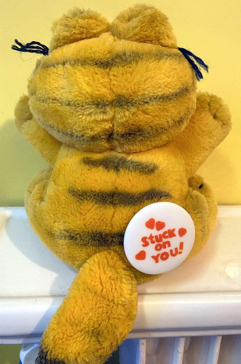 Peluche chat GARFIELD &agrave; ventouses , STUCK ON YOU 1981 Jeux / jouets