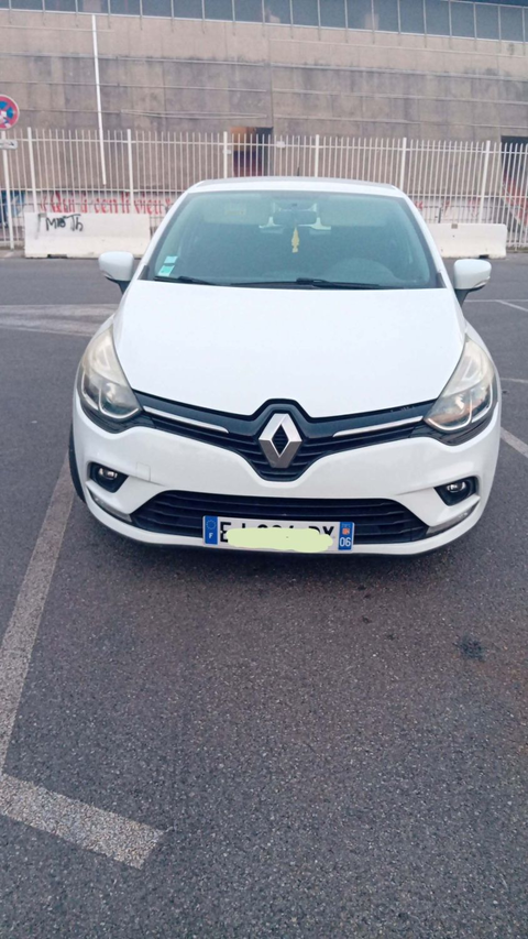 Renault clio iv Clio dCi 90 Energy 82g Business