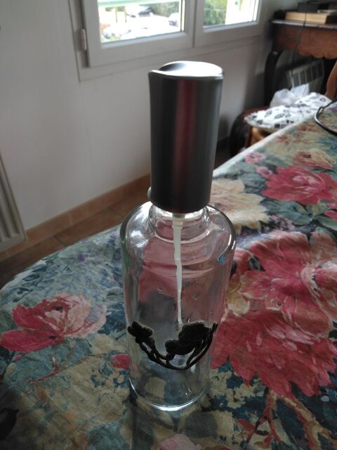 Flacon pour parfum 20 Montlimar (26)