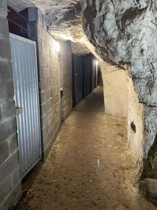  Remise / Grange � louer 1 pi�ce 10 m� V�retz