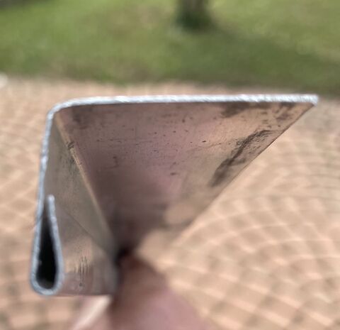 Lot de 7.50m de bande � rabattre zinc naturel en barre de 2. 25 Sa�cy-sur-Marne (77)