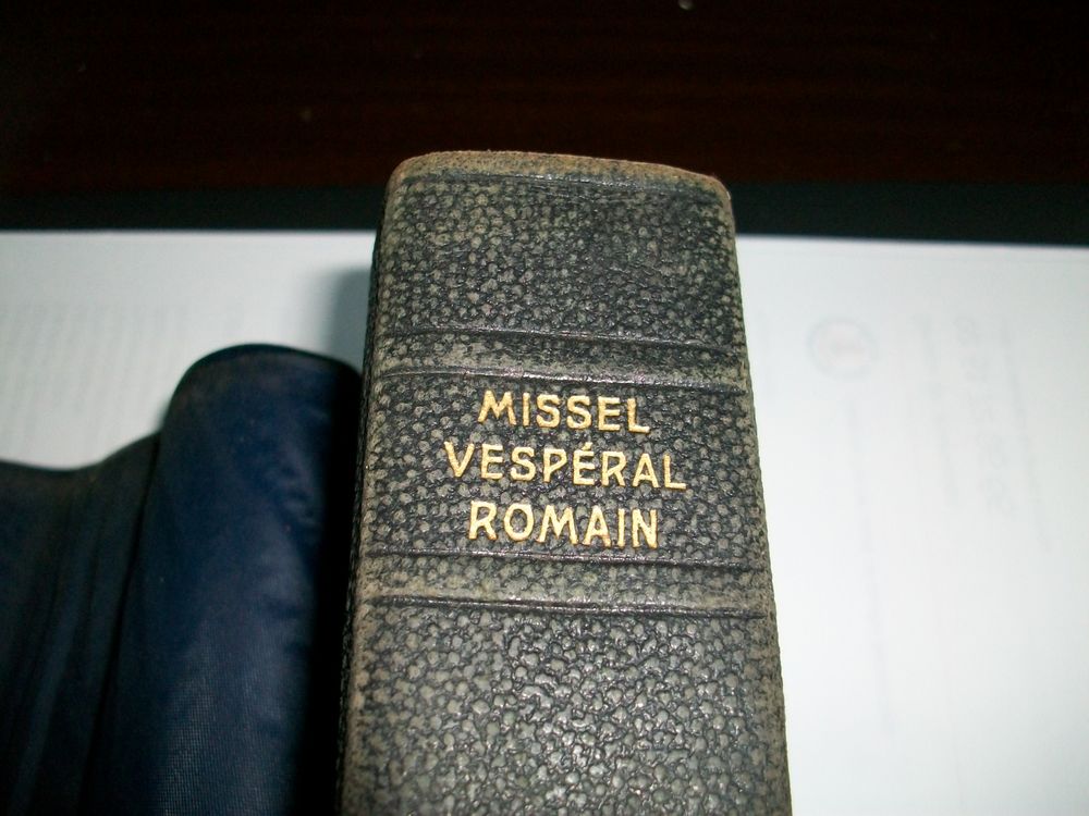 Missel ou livre de messe Livres et BD