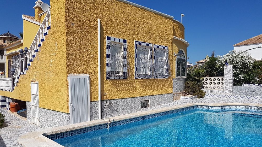   VILLA avec Piscine privée. ORIHUELA COSTA.  ALICANTE Espagne, ALICANTE