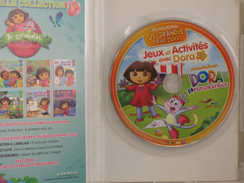 collection Dora jeux d'activit&eacute; avec Dora DVD et blu-ray