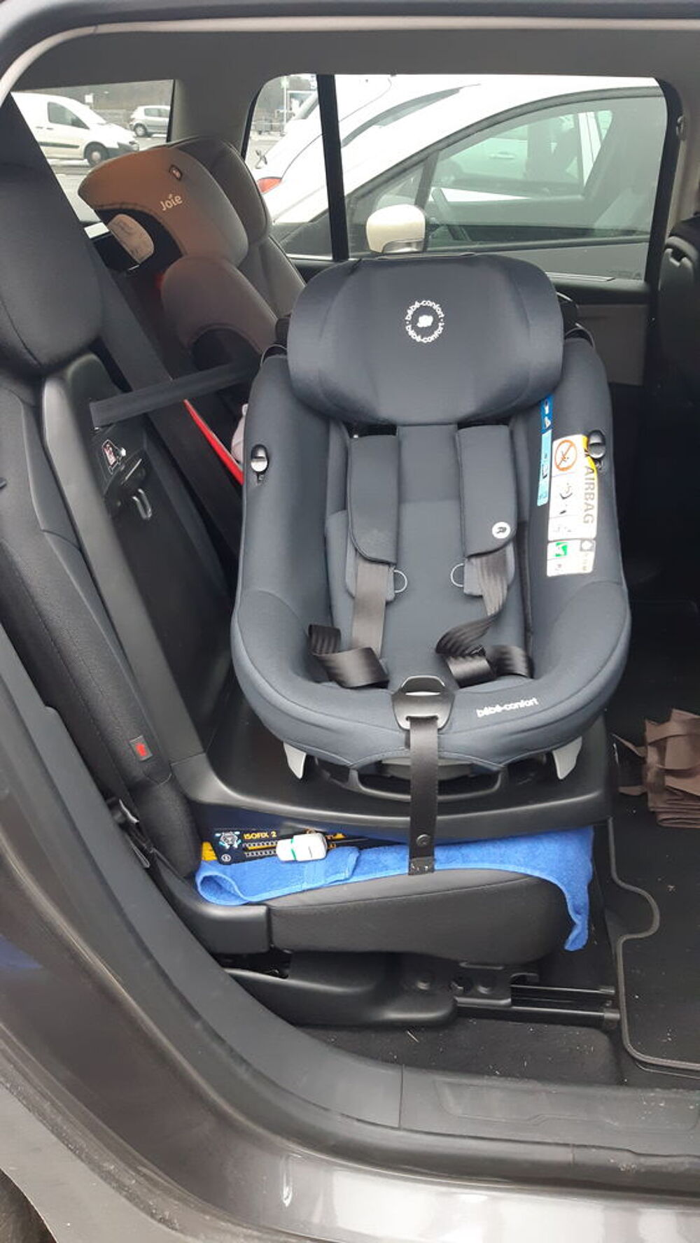 SIEGE AUTO pivotant BB confort. AXISS-FIX. Puériculture
