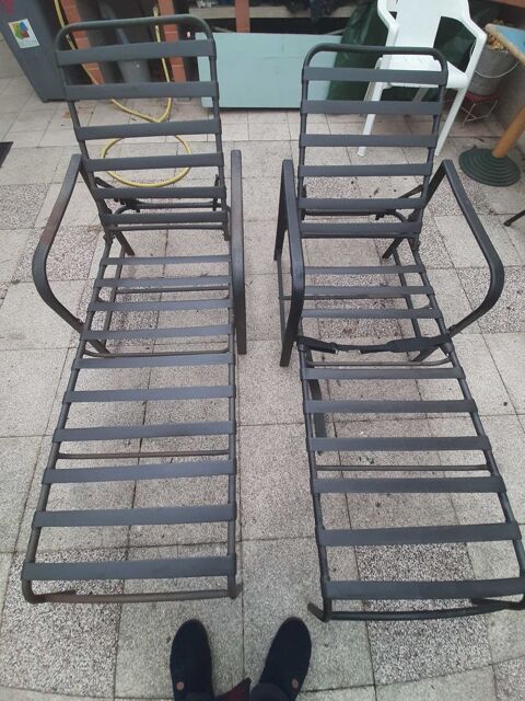 2 transats acier bonne etat  pour �t� repos soleil 60 Vias (34)