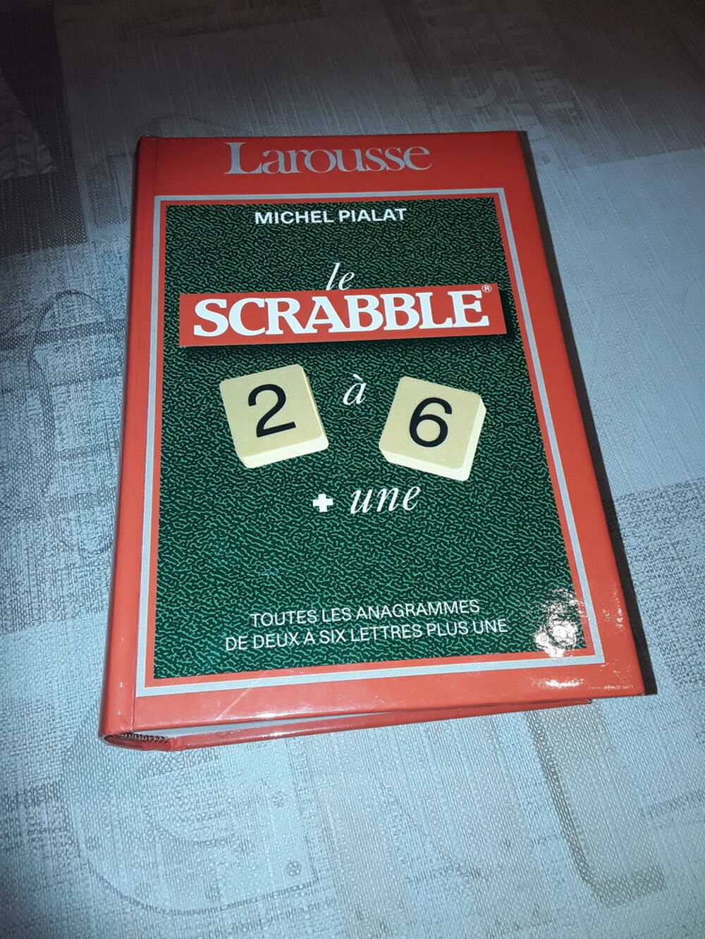 Le Scrabble Larousse michel Pialat 2 &agrave; 6 Livres et BD