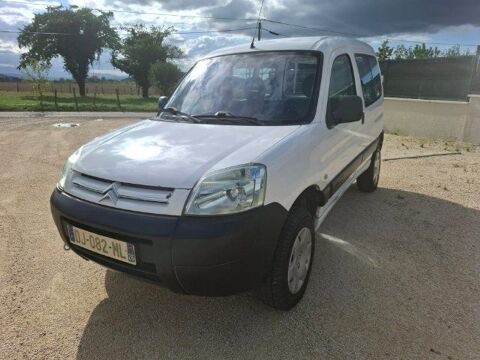 Annonce voiture Citroën Berlingo 6400 €