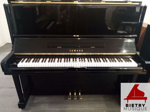 Nos piano droit Yamaha U3 noir laqu� 4900 Lyon 5 (69)