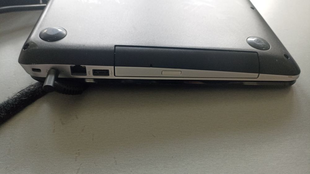 Ordinateur portable HP Pavilion 17-e Matériel informatique