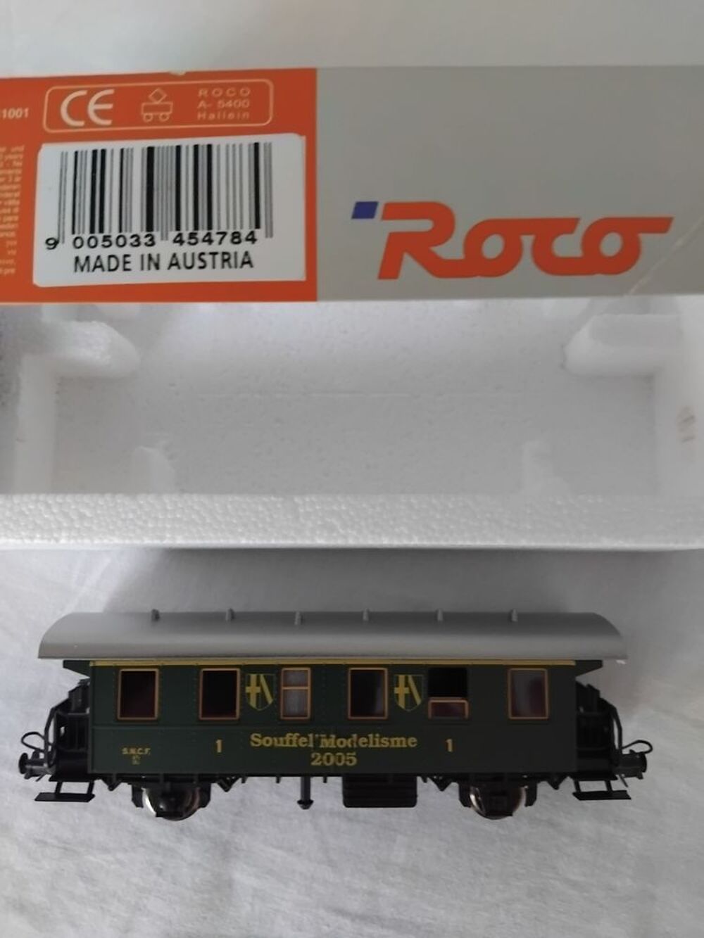Voiture voyageur verte SNCF ROCO R&eacute;f&eacute;rence 45478 Neuve Jeux / jouets