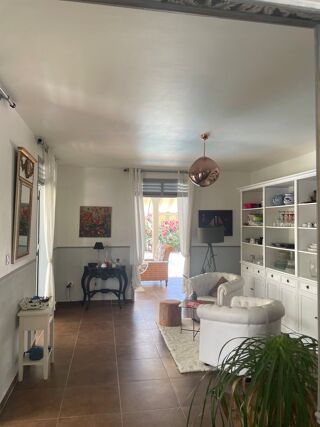  Maison � vendre 4 pi�ces 80 m� Sainte-anne