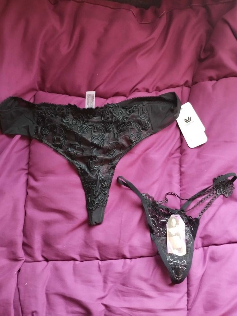 string wacoal V�tements