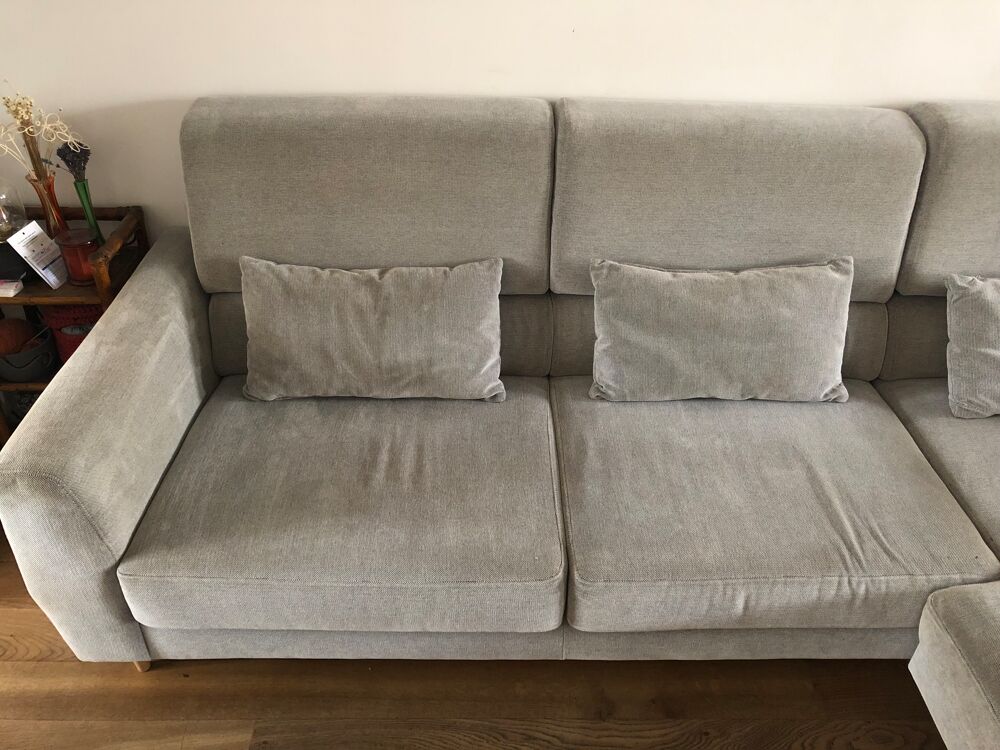 Canap&eacute; 4 &agrave; 5 places IKEA avec m&eacute;ridienne Meubles
