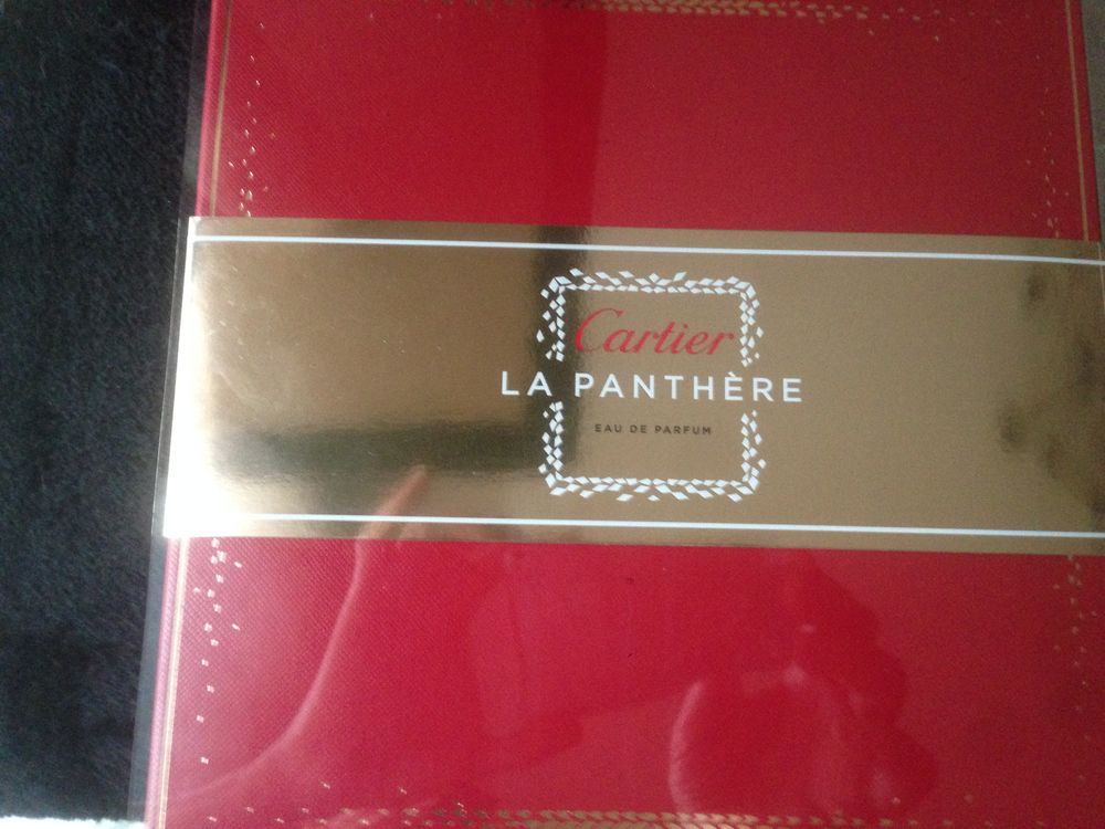 Coffret "La Panth&egrave;re" de CARTIER Bijoux et montres