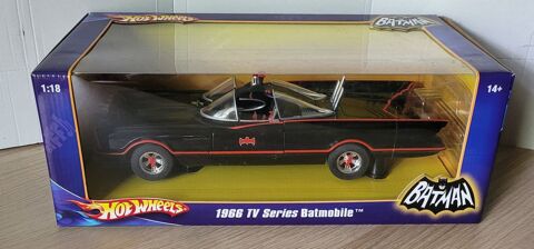 BATMOBILE 1966 HOT WHEELS 2007 1/18 neuve Thiais (94)