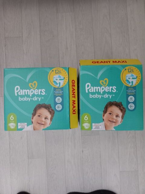 2 lots 70 couches Baby dry Pampers 20 Saint-Aignan-Grandlieu (44)